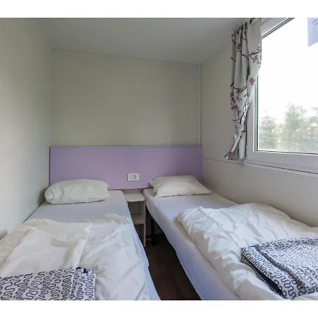 Mobilhome C Fidji בית נופש *